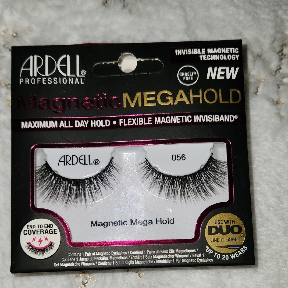 Ardell Professional Magnetic Mega Hold Lashes 056